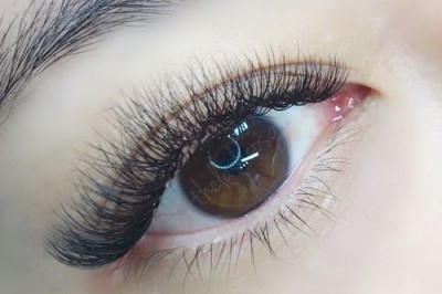 Eyelash Extension Salon
