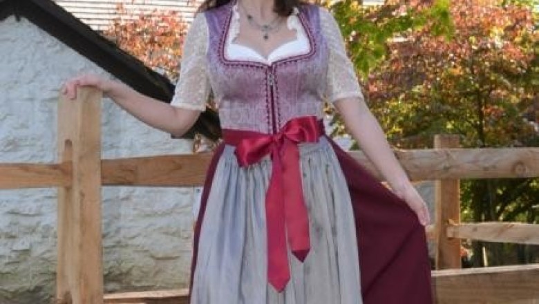 Ladies German clothing