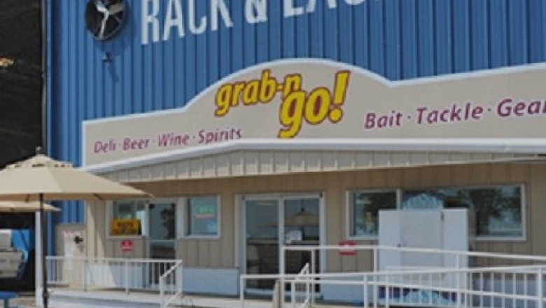 Full service in marina Michigan
