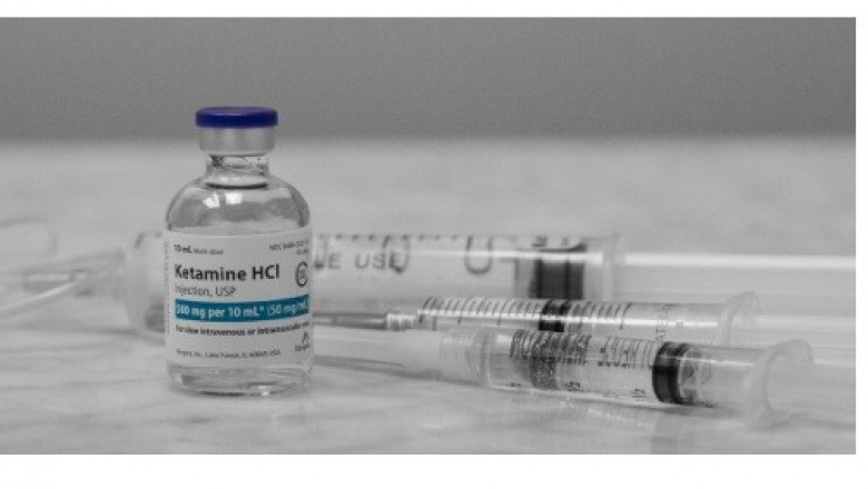 Online Medical Retailers Very best for Buying Medicines
