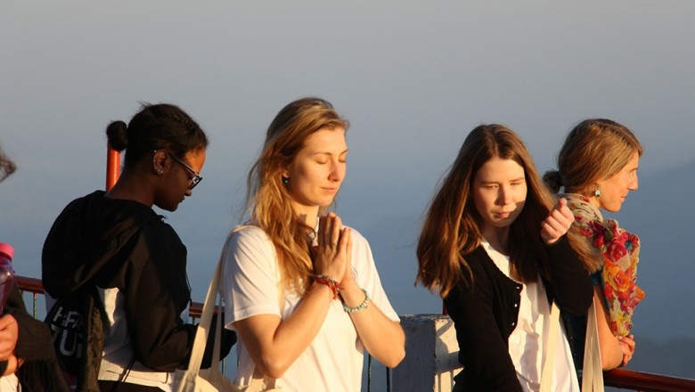 Yoga Asana  - Sanskar Yogashala - Yoga School in Rishikesh India-Yoga Teacher Training Course in Rishikesh