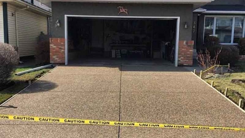 What is the cost of a concrete garage floor?