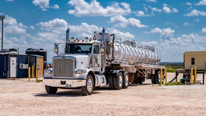 Wellert Trucking LLC