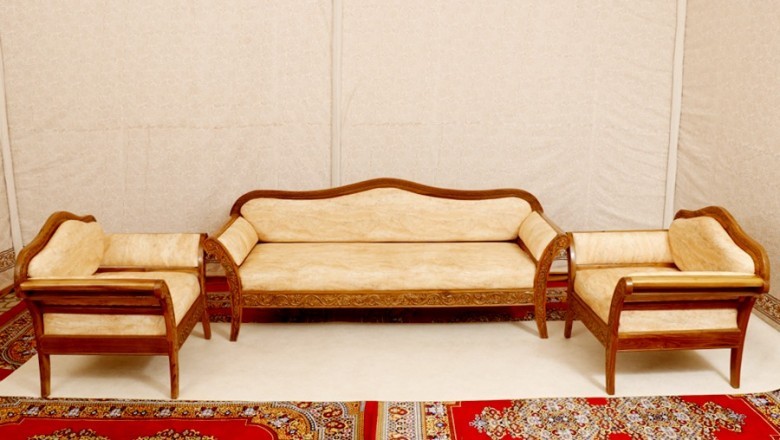 Hand Crafted Wooden Furniture online