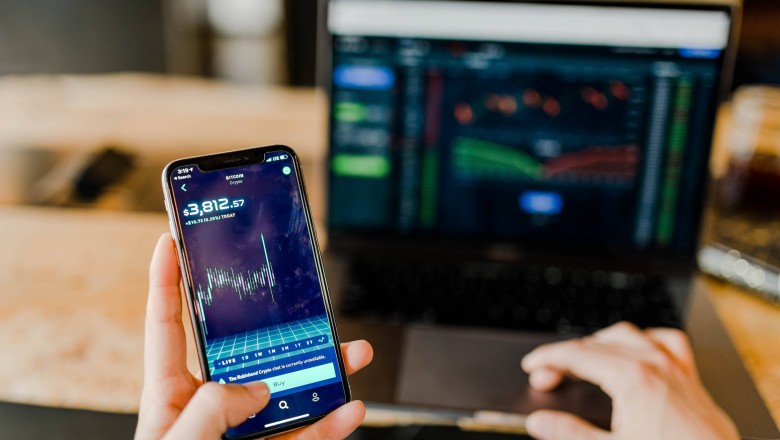 How does a cryptocurrency exchange benefit its users?