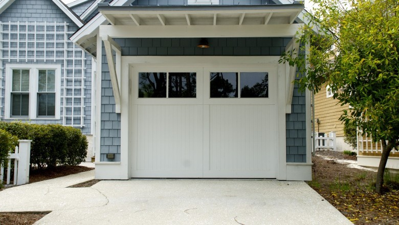 Pro garage doors LLC