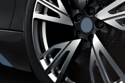 Car Polishing Service | Wheels Spa