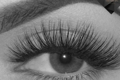 Get our beautiful eyelash extensions that lasts for weeks. Tint, 3D Lashes to Russian Lashes all at home. call for Offers on eyelash extensions in Dubai