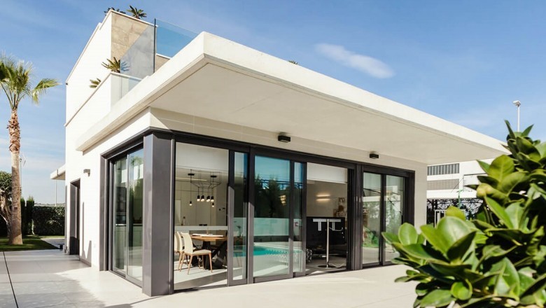 When is It Best to Power Wash a House?