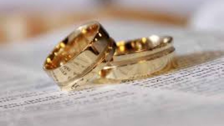 tracing people in Germany