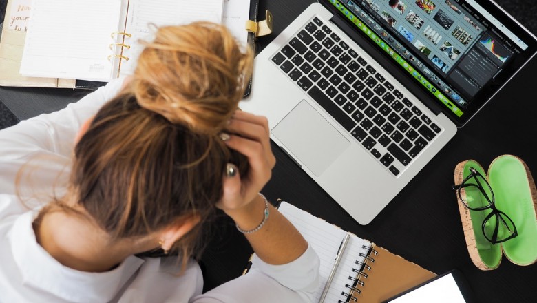 Outsource Virtual Assistant: Top 3 Signs You Need to Hire a VA
