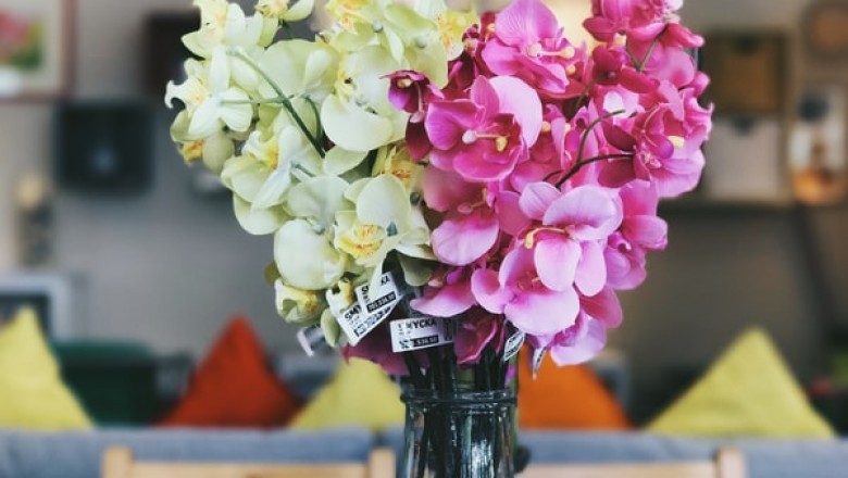 When and Why Should You Use Wooden Flowers Instead of Natural Ones?