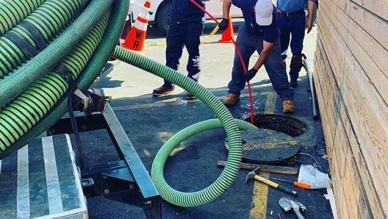 Underground sewer contractors