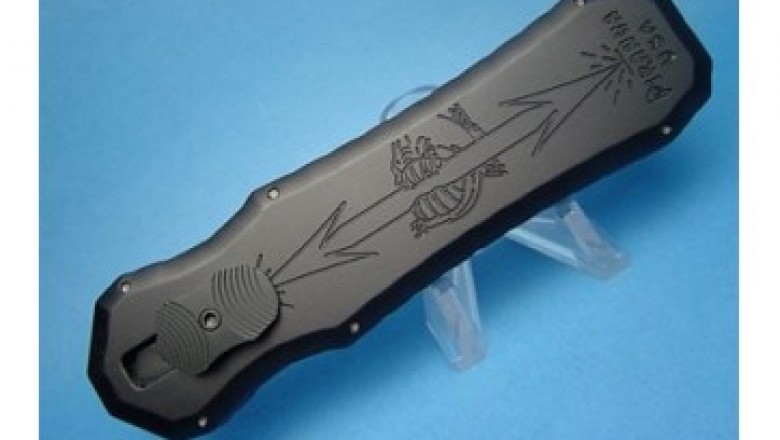 Switchblade knife