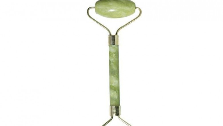 What Does A Jade Facial Roller Do?