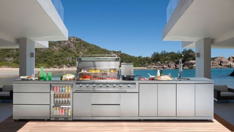 Best Charcoal Grill And Outdoor Kitchen