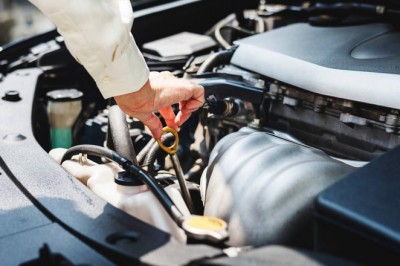 Save Time And Money By Hiring A Mechanic