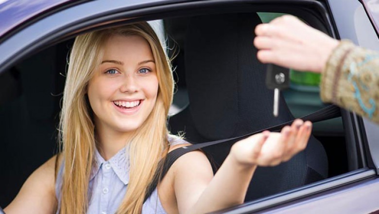Benefits That You Can Enjoy With Integrating The Driving School Software