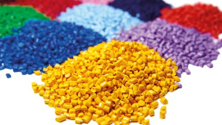 Major players are adopting new business strategies to expand their presence in high-performance pigments market