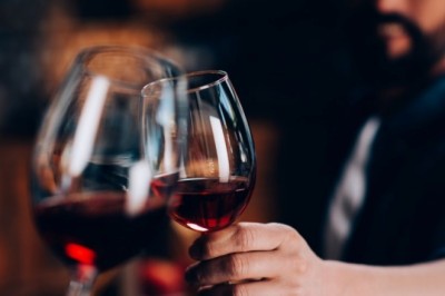 Psychology Hacks for Healthy Habits: Kick Your Quarantine Drinking in 2021