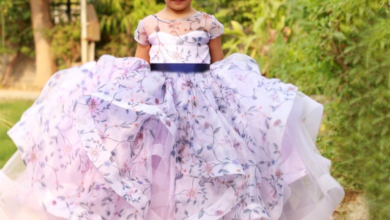 Buy Kids Clothes & Dresses for Girls | Foreverkidz.in