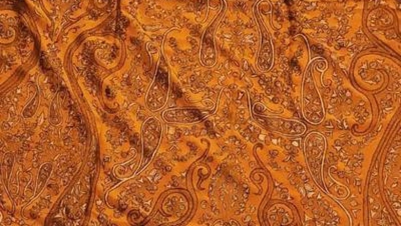 Buy Embroidered Kashmiri Pure Silk Saree | luxurionworld