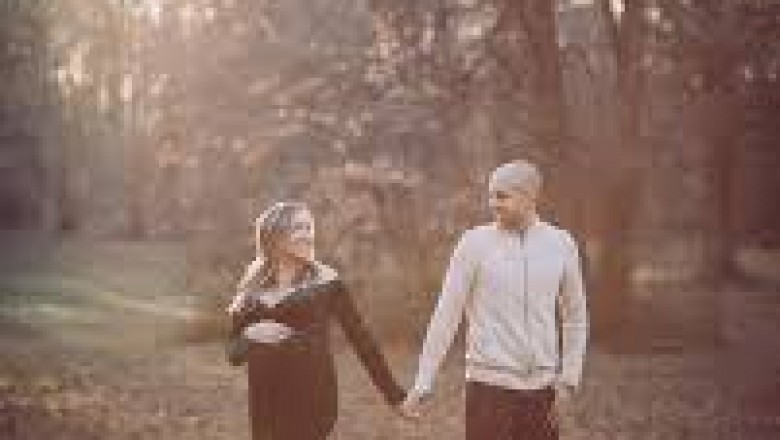 How to Decorate With Family Photographs