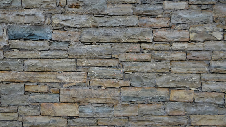 Why Choose Natural Stone Wall Cladding Tiles In Sydney