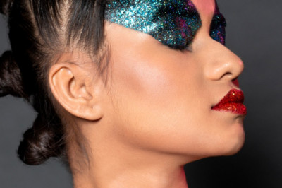 LEARN HAIR STYLE AND AIR BRUSH MAKEUP IN BSMH ACADEMY