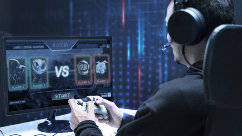 What Exactly Is eSports? Here's A Quick Rundown Of A Multibillion-Dollar Industry