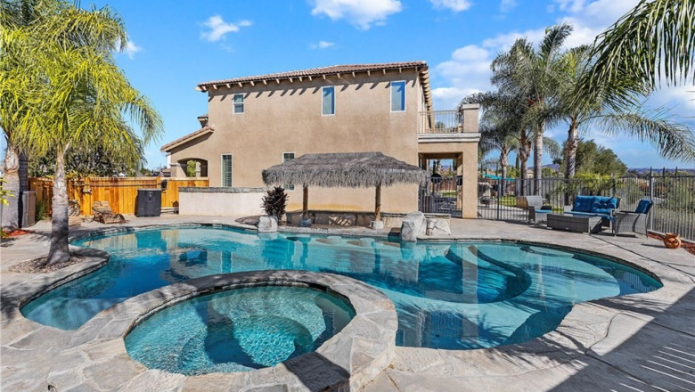 Why Do You Need An Expert Real Estate Broker? And How To Get the Right One?