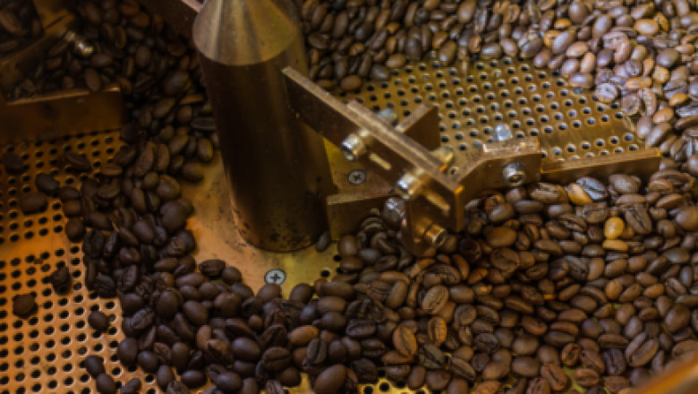 Coffee Beans - From Selecting To Roasting
