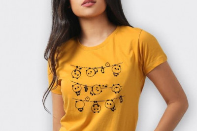 Why Buying Printed T shirts for women Online Is In The Trend?