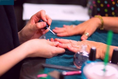 Best Cosmetology License Renewal course |  State Approved