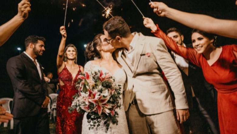 Engagement Party Planning Tips And Etiquette