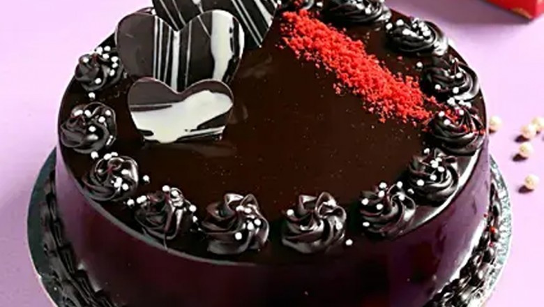 Gym Fondant Vanilla Cake