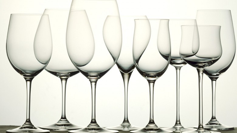 The report on Crystalware and Glassware Market Growth and overview