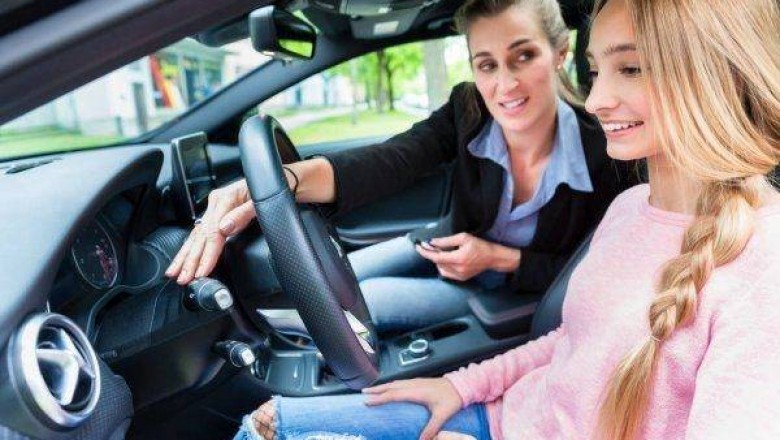 Driving Lessons Victoria | YLOODrive