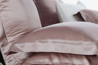 5 Reasons Why A Silk Pillowcase Is Good For You!