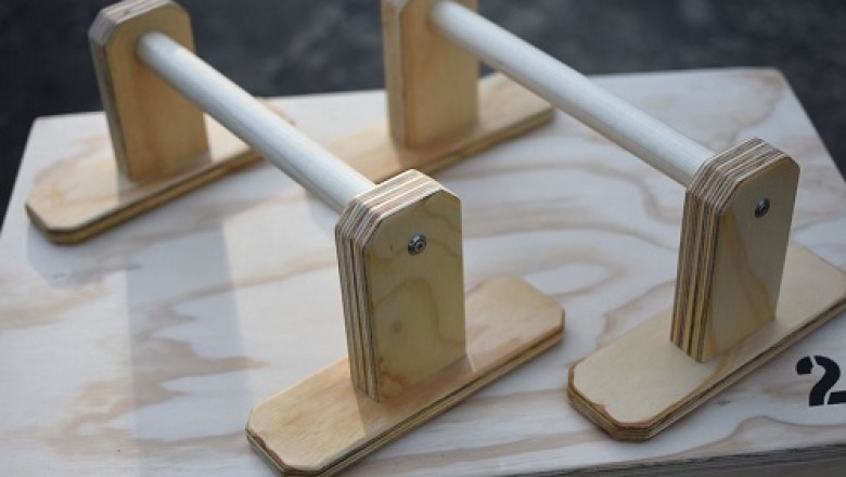 DIY parallettes - Essential Push-Up Workouts
