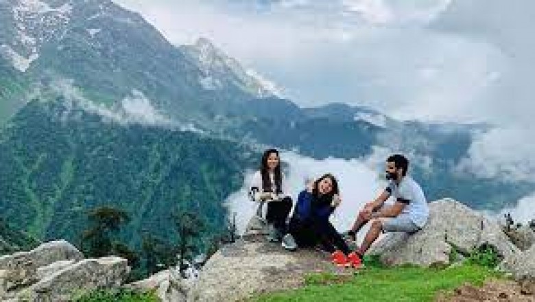 Get triund trek online in best price at jannattrips