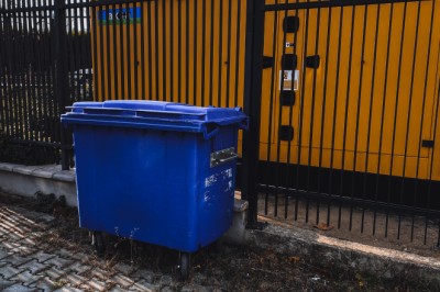 Factors to Consider While Going for Bin Hire