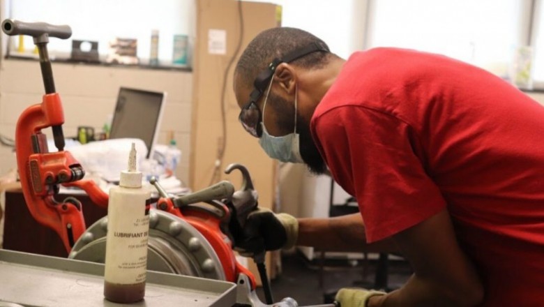 What skilled trades jobs make the most money in the US