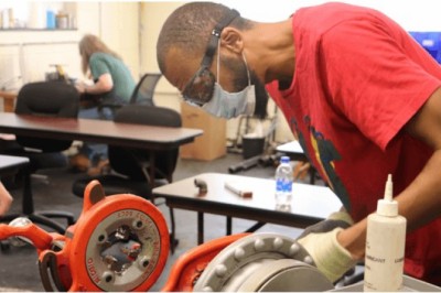Join certification program in plumbing/pipefitting today!