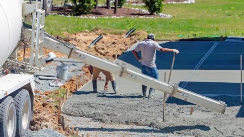 When Hiring An Asphalt Driveway Contractor