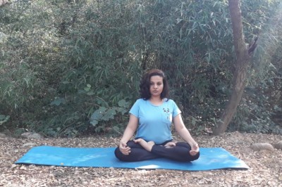 How to do yogis' favourite Padmasana (Lotus Pose) | Superyogis
