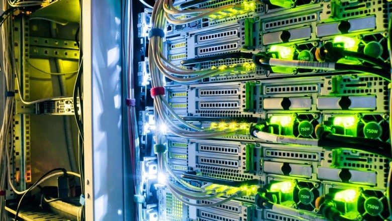 Network architecture and data centre networking solutions help you plan and develop a more efficient network infrastructure