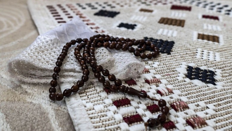 Turkish Prayer Mat - Best Quality Prayer Mat For Muslims!