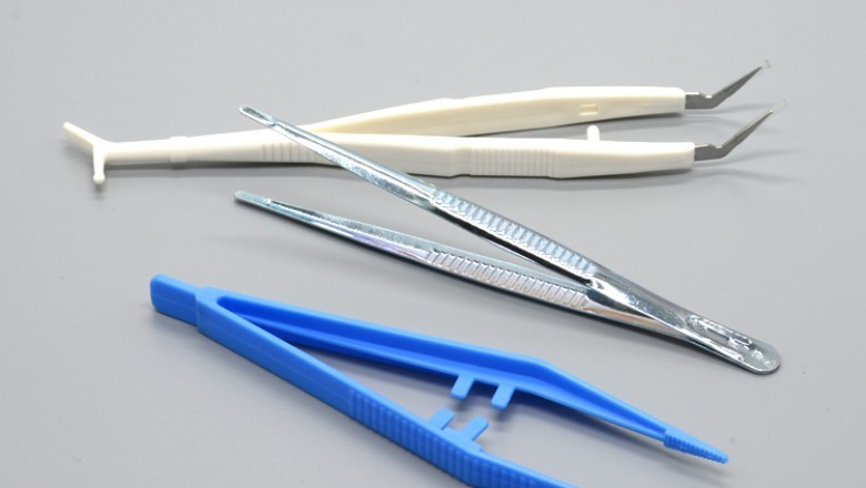 Disposable Tweezers are a flexible instrument that are commonly utilised in the healthcare profession.