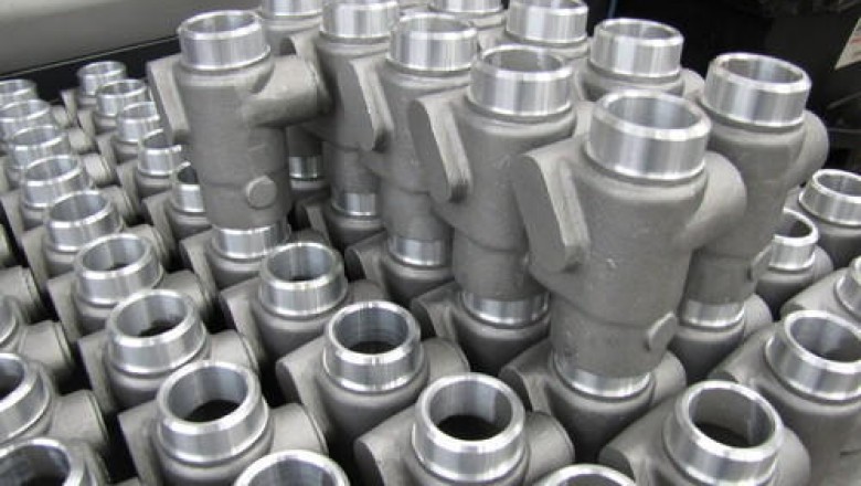 Aluminum Casting: A Permanent Mold Casting Process For Manufacturing Tanks, Ships, Automobiles and Aircraft